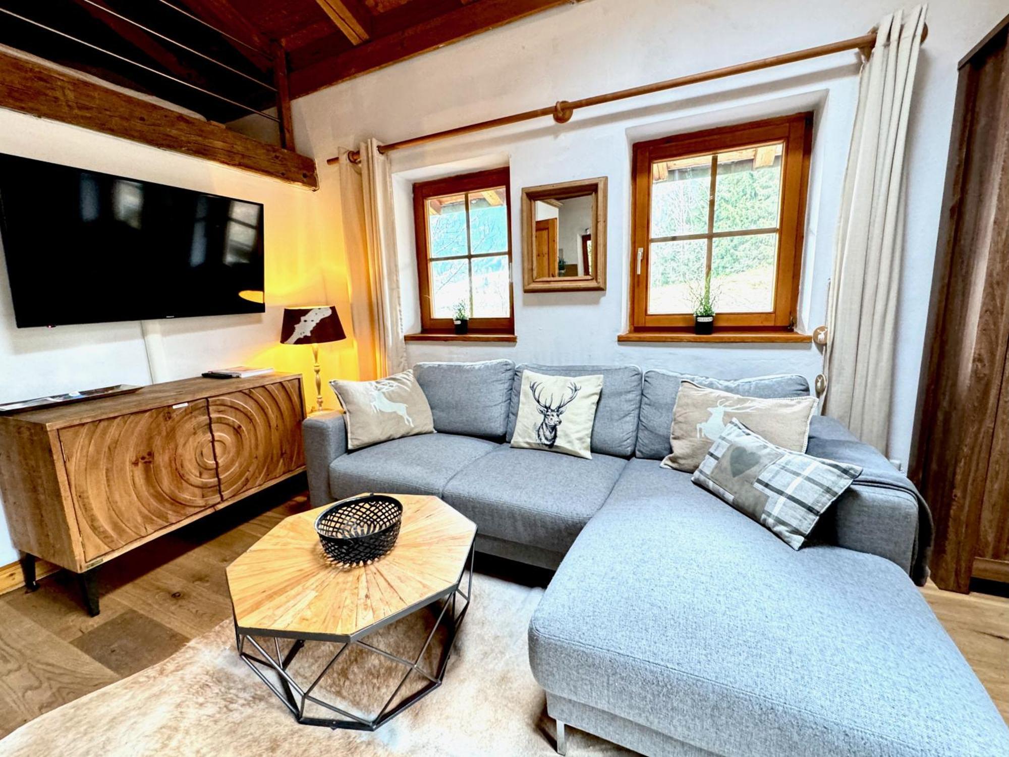 Chalet Belle Kitz By Belle Stay Kitzbuhel Bagian luar foto